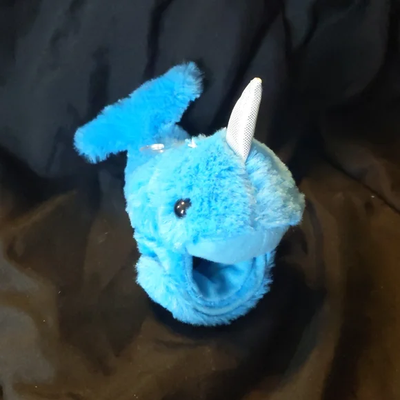 Blue Narwhal Steering Wheel Buddy - Picture 2 of 3